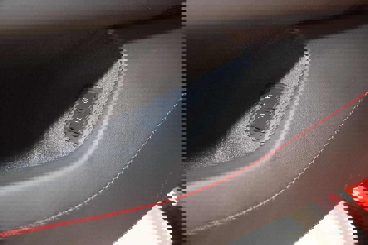 Used 2024 Chevrolet Corvette E-Ray w/ ZER Performance Package image 40