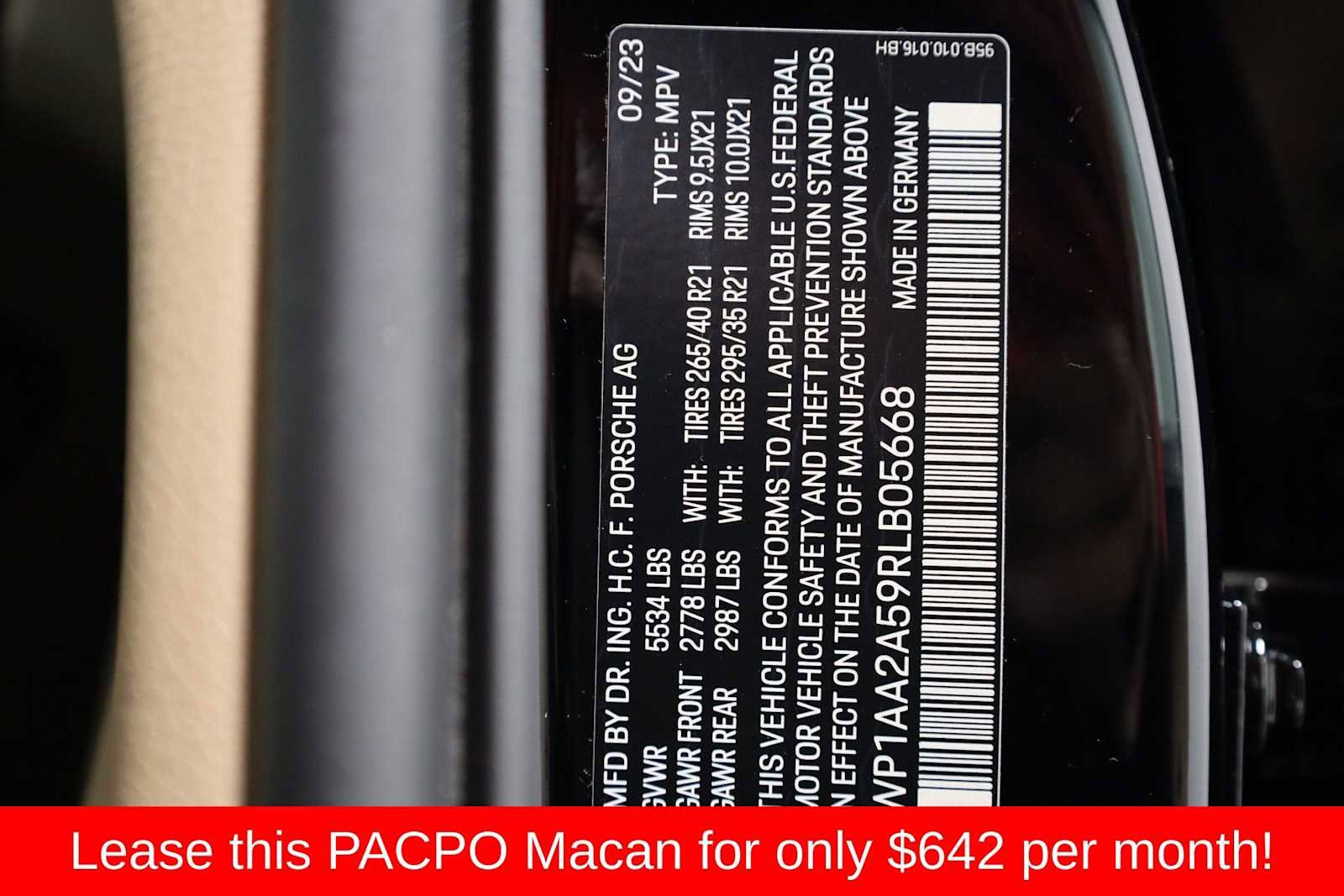 Certified 2024 Porsche Macan image 44