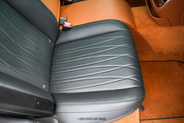 Used 2022 Bentley Flying Spur Plug-In Hybrid image 62