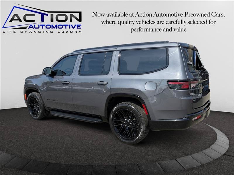 Used 2024 Jeep Wagoneer Series II AWD/4WD image 6