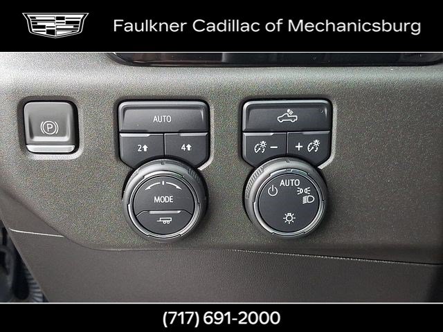 Used 2023 Chevrolet Silverado 1500 LT AWD/4WD image 25