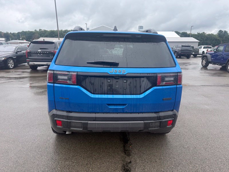 Used 2026 Jeep Cherokee Overland w/ Advanced Pro Tech Group AWD/4WD image 16