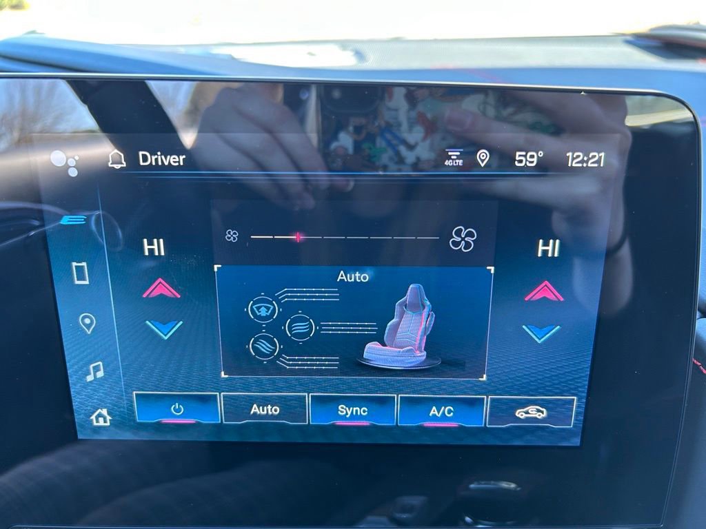 Used 2025 Chevrolet Corvette E-Ray w/ Stealth Interior Trim Package image 33