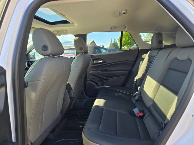New 2026 Chevrolet Trax ACTIV w/ Sunroof Package FWD image 16