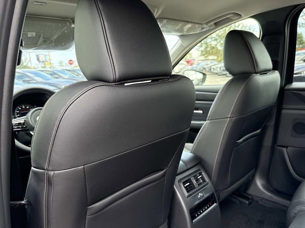 New 2026 MAZDA CX-90 3.3 Turbo w/ Select Package image 13