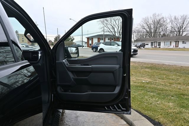 Used 2022 Ford F150 XLT w/ Equipment Group 302A High image 18