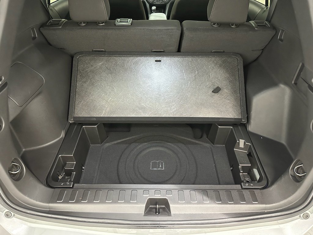 Used 2024 Chevrolet Equinox LT w/ LPO, Floor Liner Package image 35