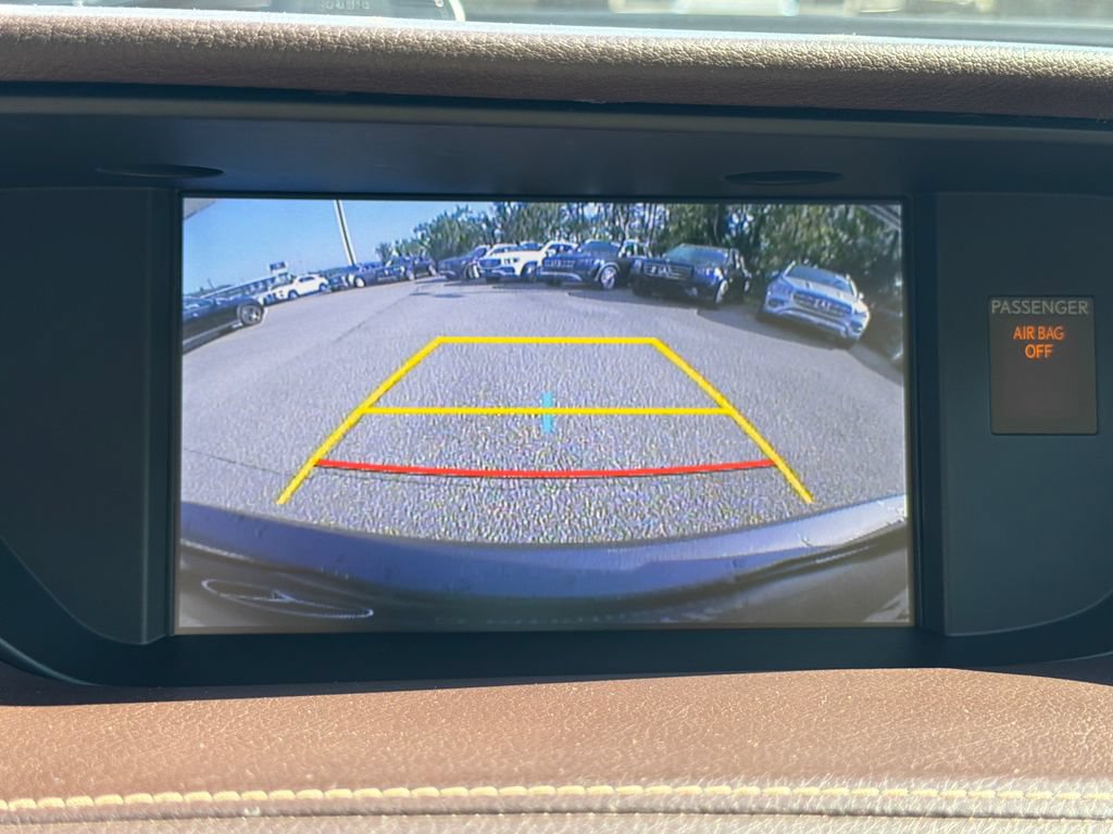 Used 2016 Lexus ES 350 w/ Premium Package w/Wood Trim FWD image 16