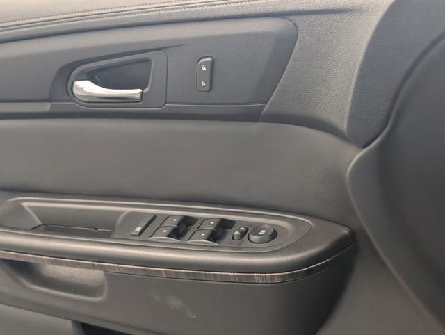 Used 2016 GMC Acadia SLT image 23