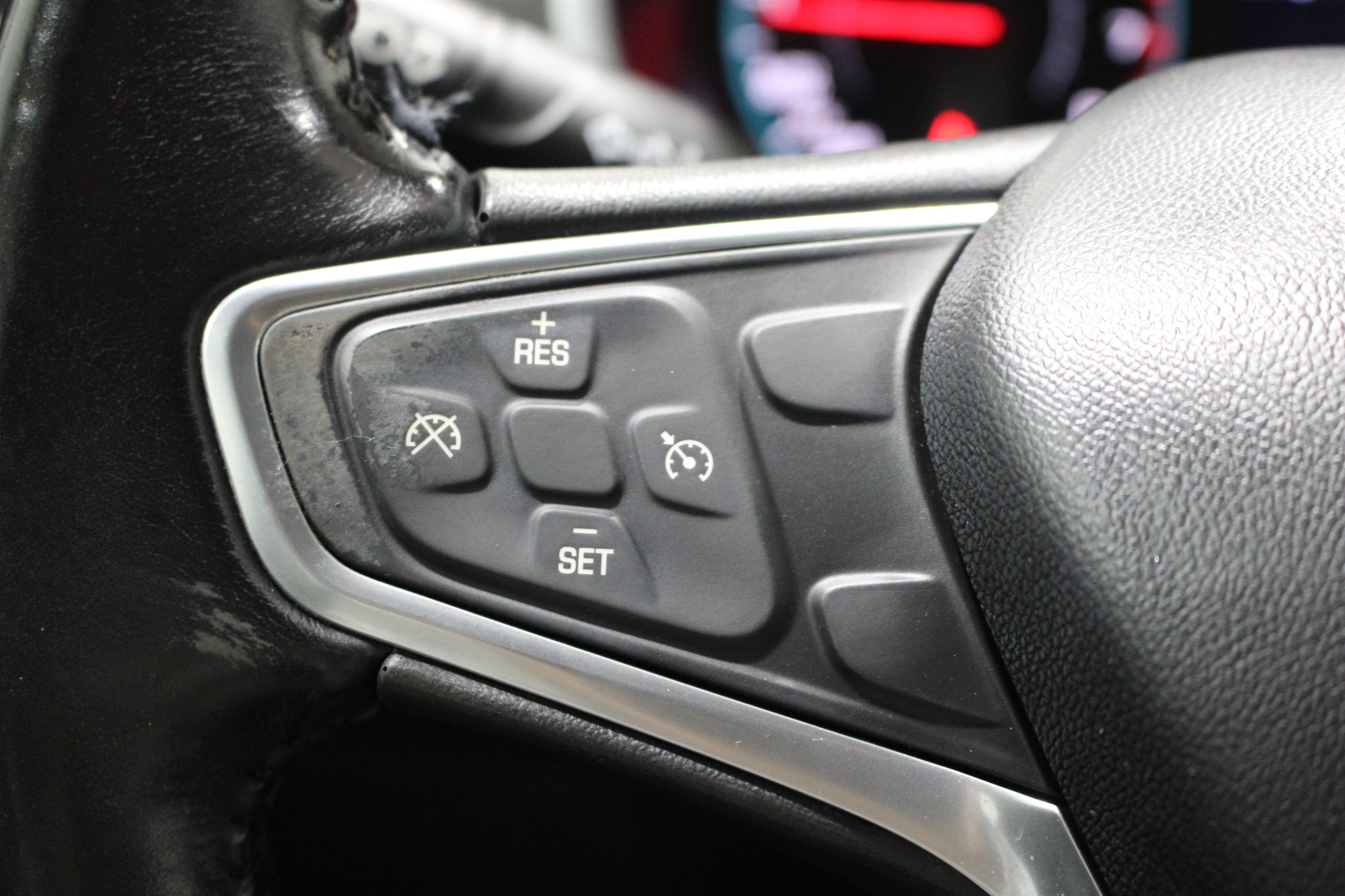 Used 2021 Chevrolet Malibu RS FWD image 12