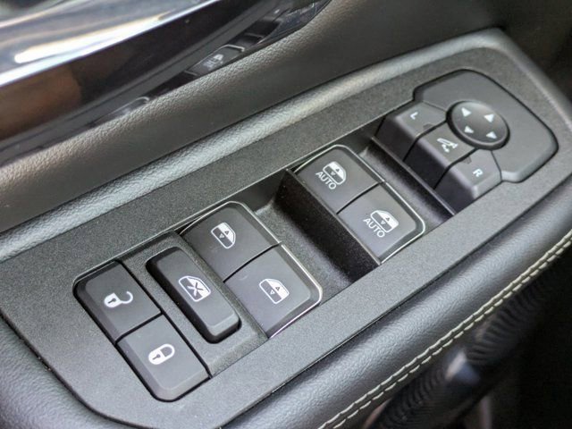 Used 2025 RAM 1500 Limited image 20