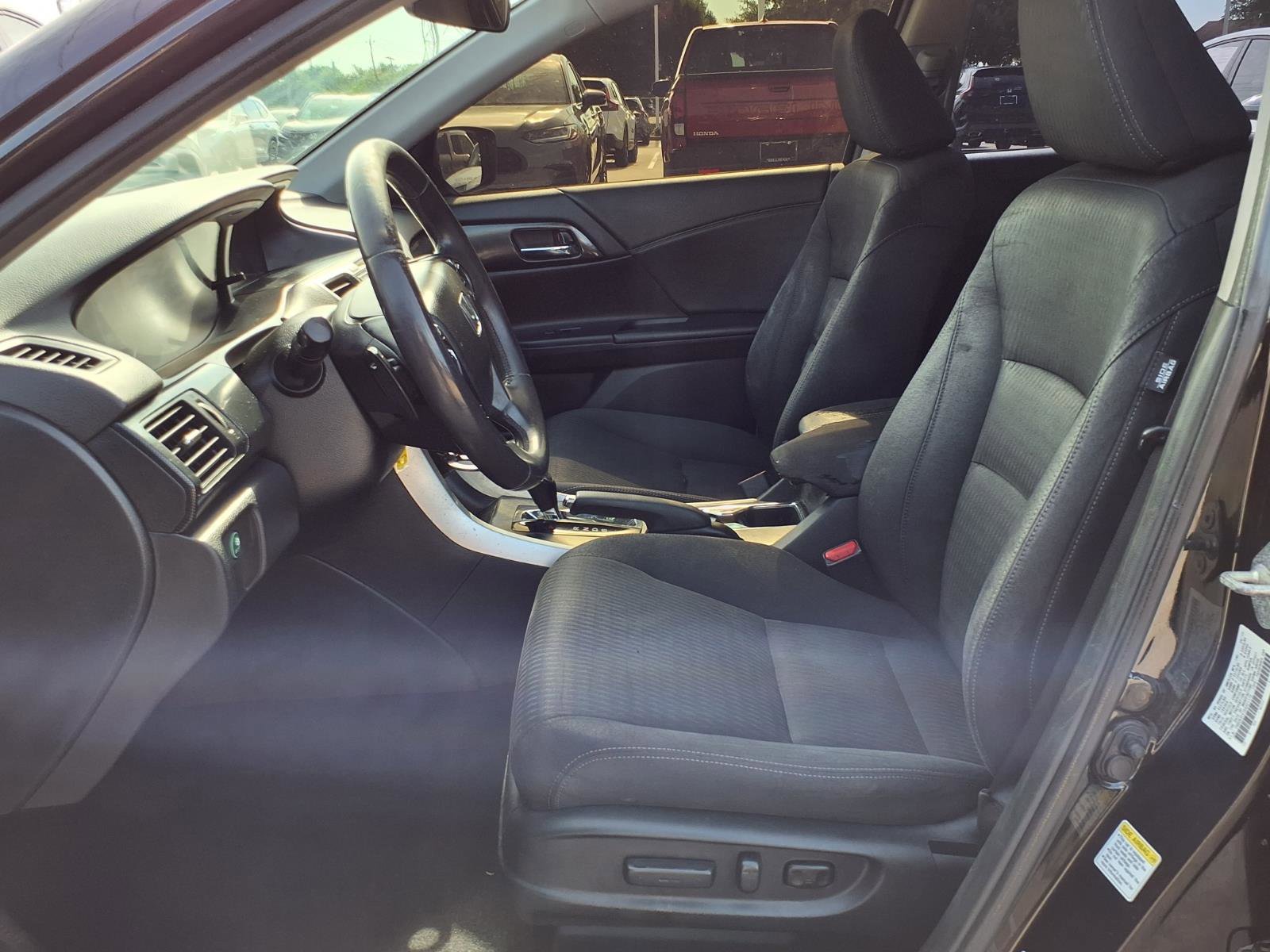 Used 2014 Honda Accord Sport image 17