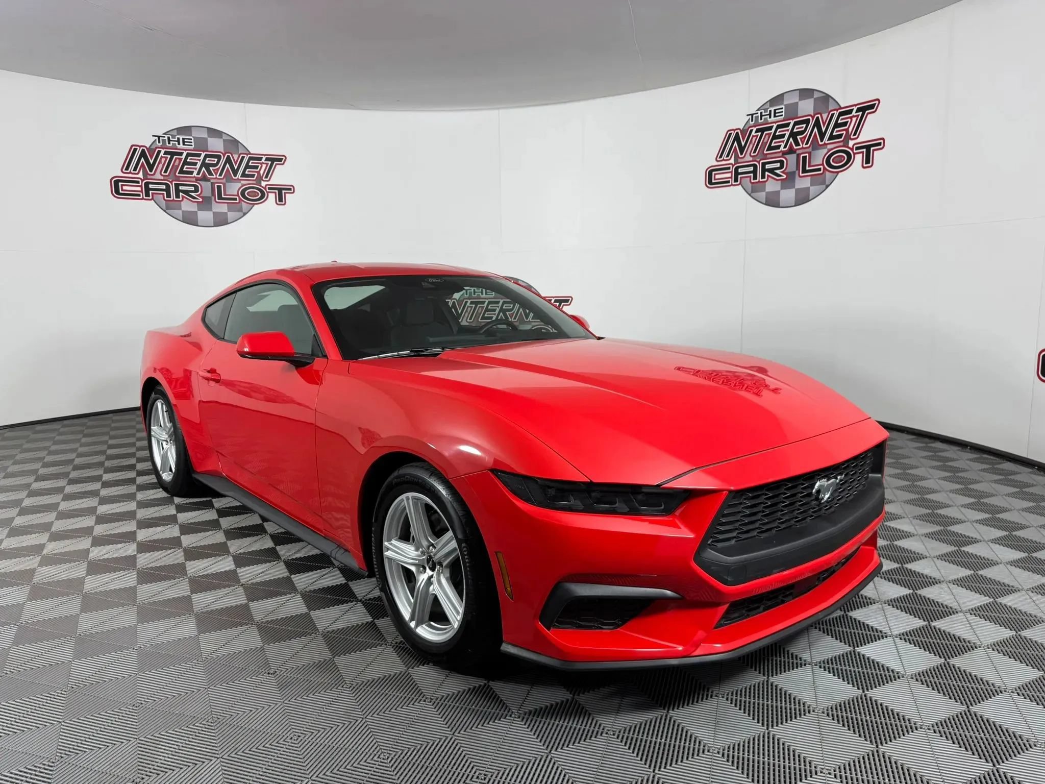 Used 2026 Ford Mustang Coupe RWD image 9