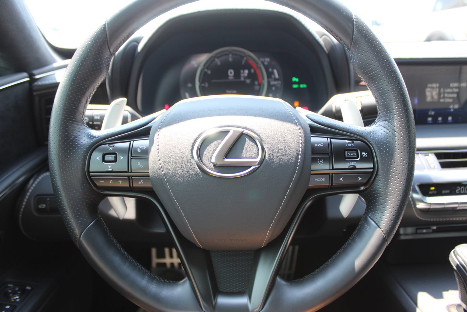 Used 2018 Lexus LC 500 Coupe RWD image 18