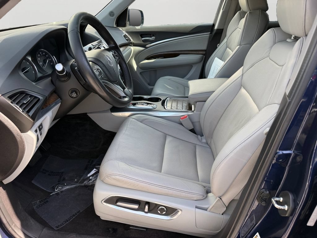 Used 2020 Acura MDX w/ Technology Package AWD/4WD image 16