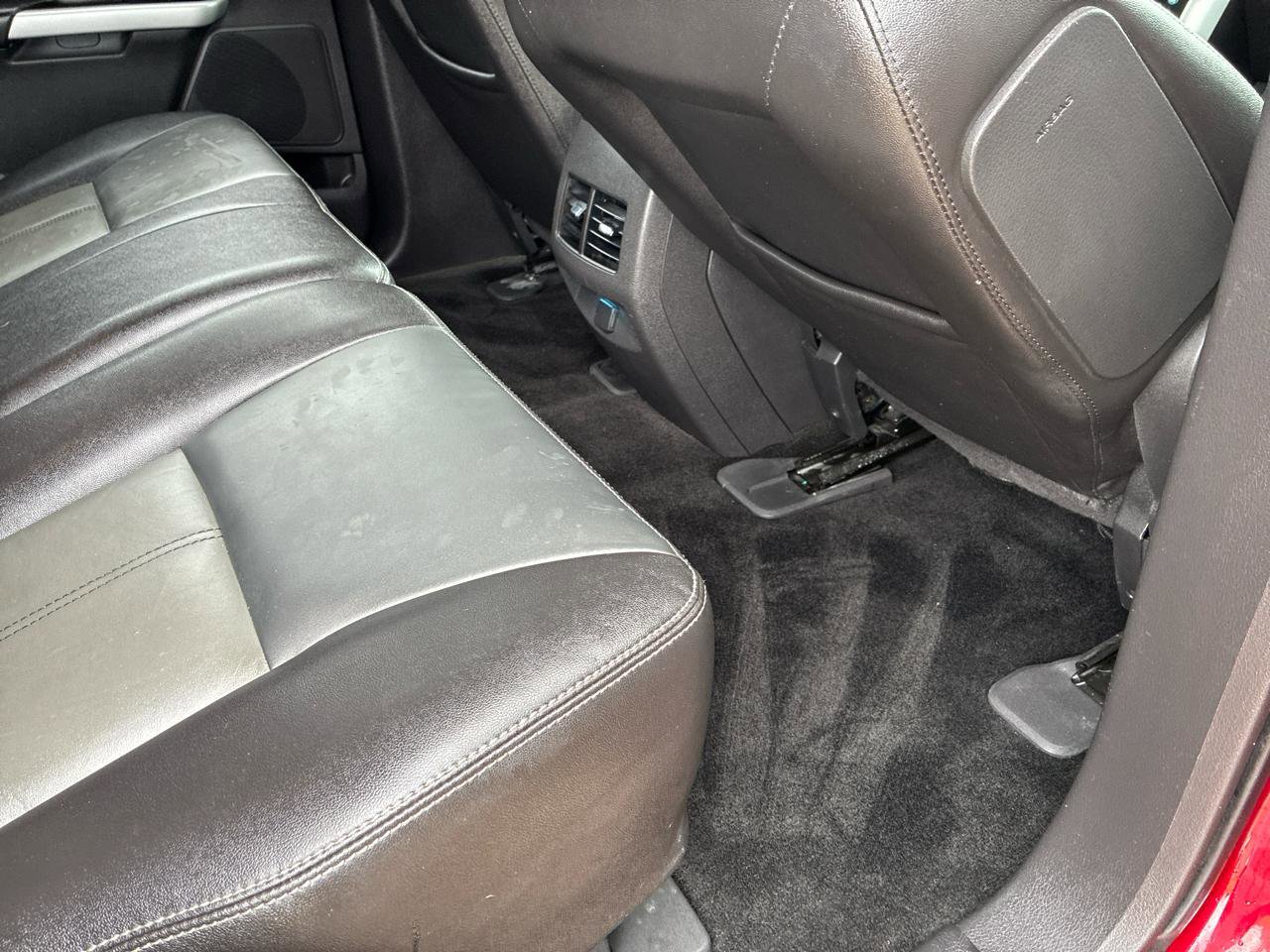 Used 2014 Ford Edge Sport w/ Driver Entry Package FWD image 33