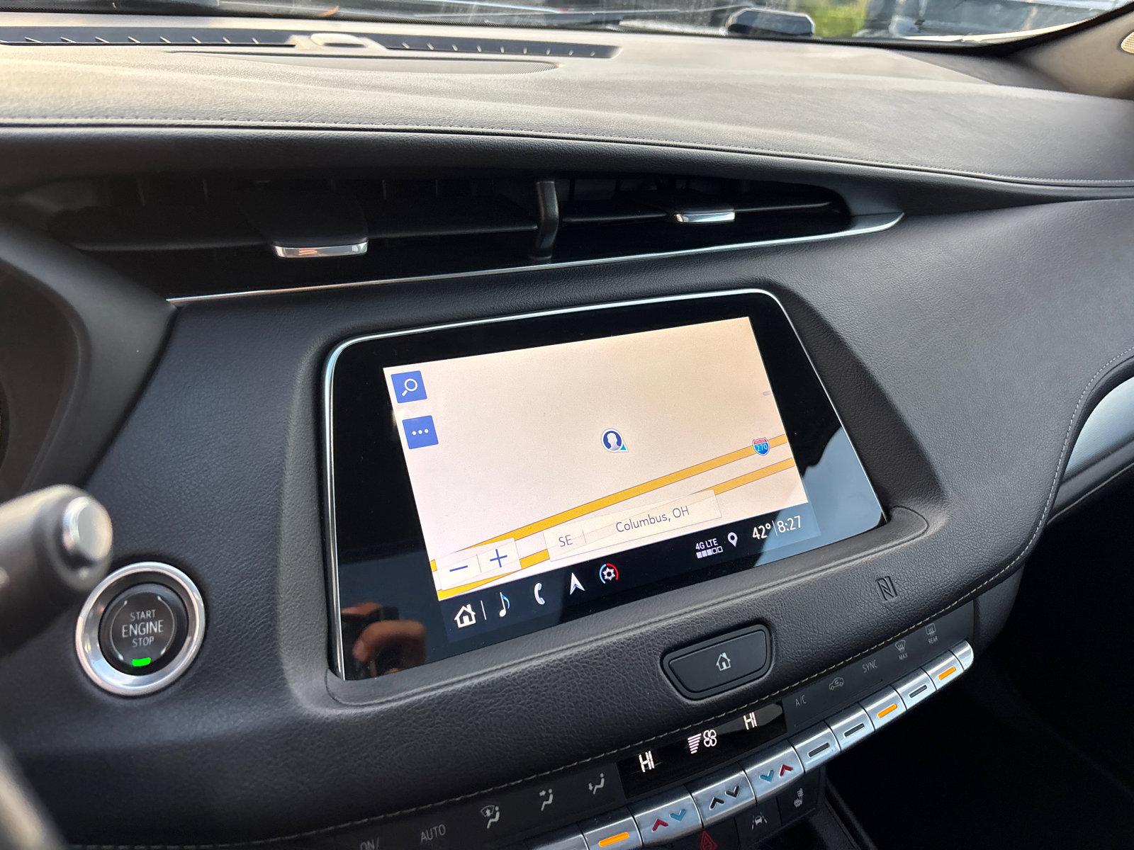 Used 2019 Cadillac XT4 Premium Luxury w/ Cold Weather Package image 19