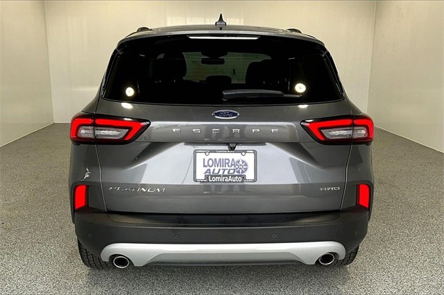 Used 2023 Ford Escape Platinum image 6