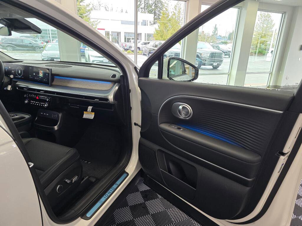 New 2026 Hyundai Ioniq 9 SEL image 41