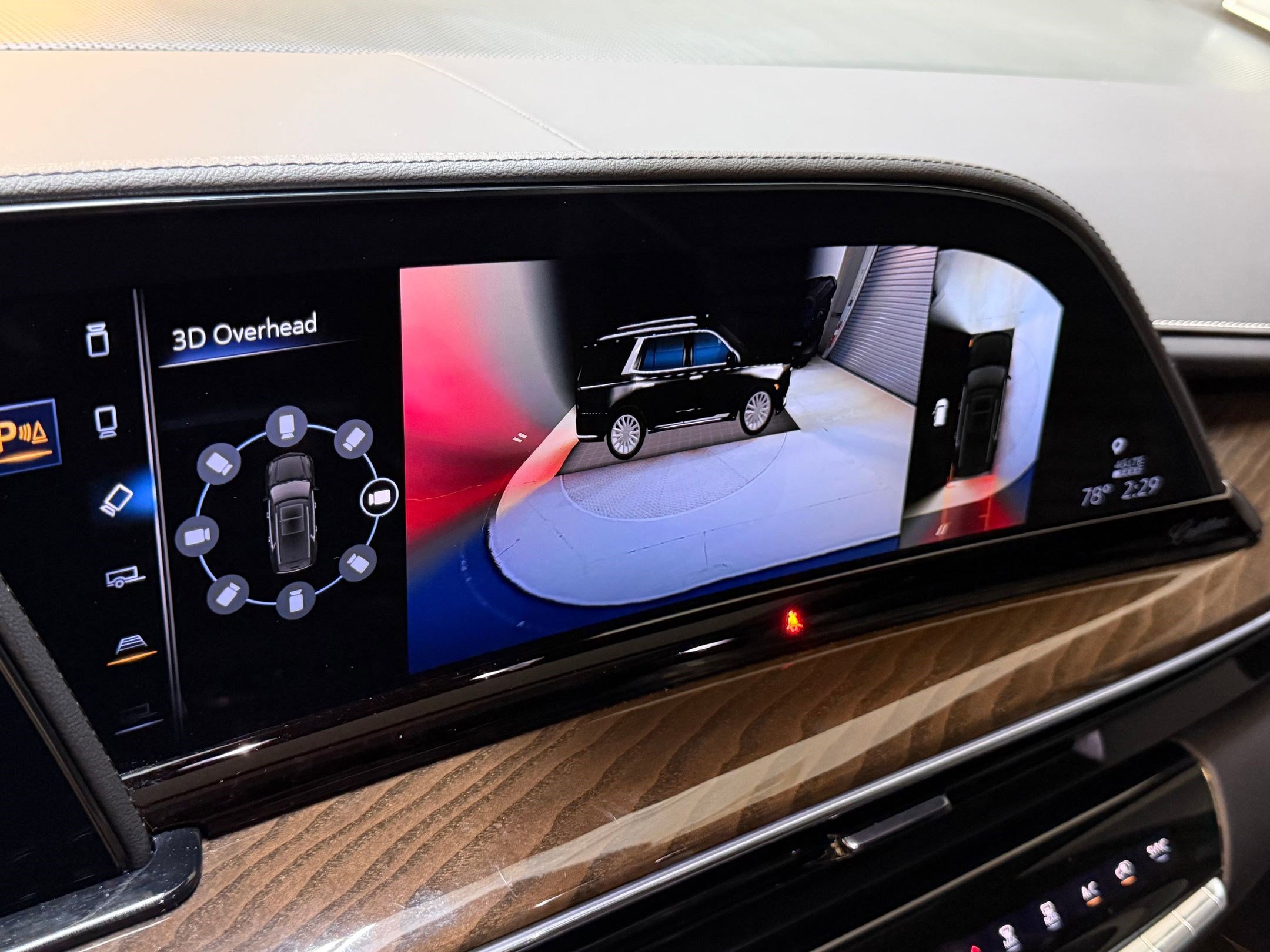 Certified 2024 Cadillac Escalade Sport Platinum w/ LPO, ONYX Package image 34