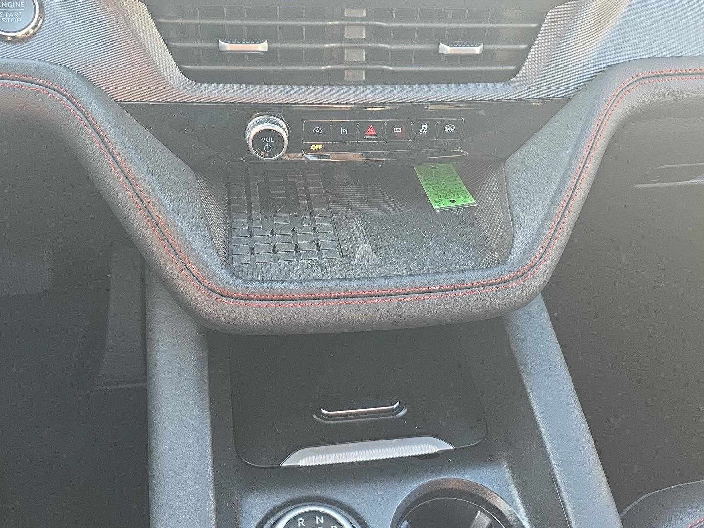 Used 2025 Ford Explorer ST AWD/4WD image 16