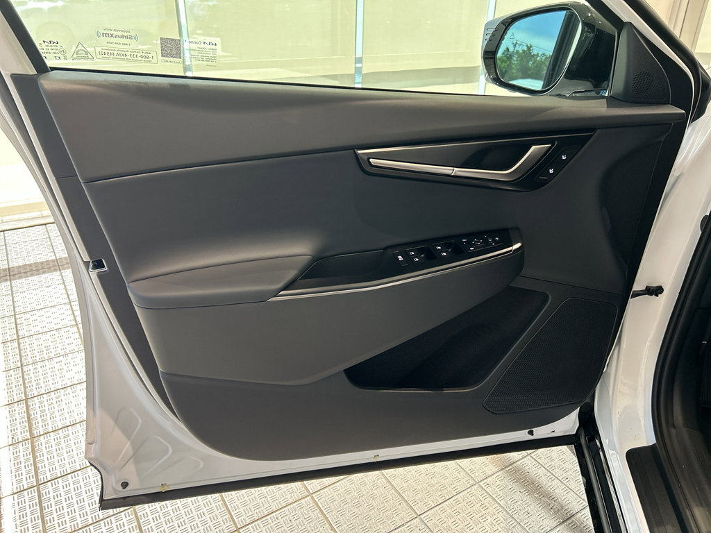 New 2025 Kia EV6 Wind image 13
