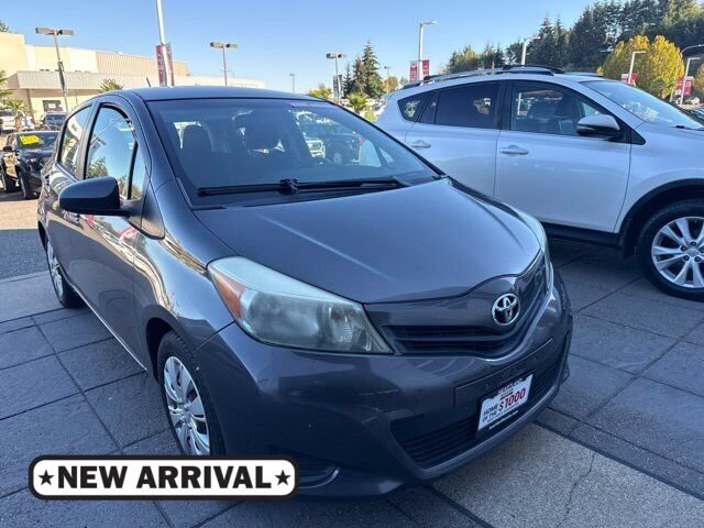 Used 2014 Toyota Yaris LE FWD image 1
