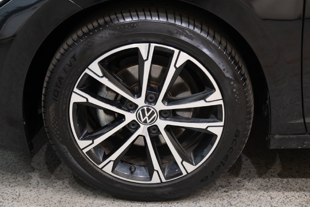 Used 2023 Volkswagen Jetta Sport FWD image 8
