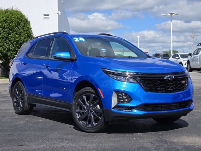 Used 2024 Chevrolet Equinox RS FWD image 2
