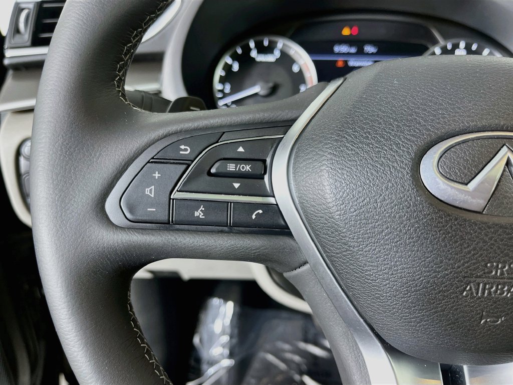 Used 2023 INFINITI QX50 Luxe AWD/4WD image 15