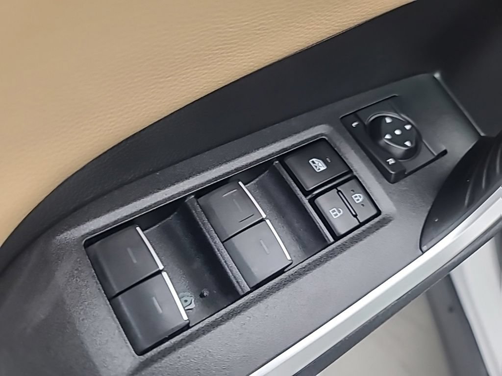 Used 2025 Toyota RAV4 Limited w/ Weather Package AWD/4WD image 24