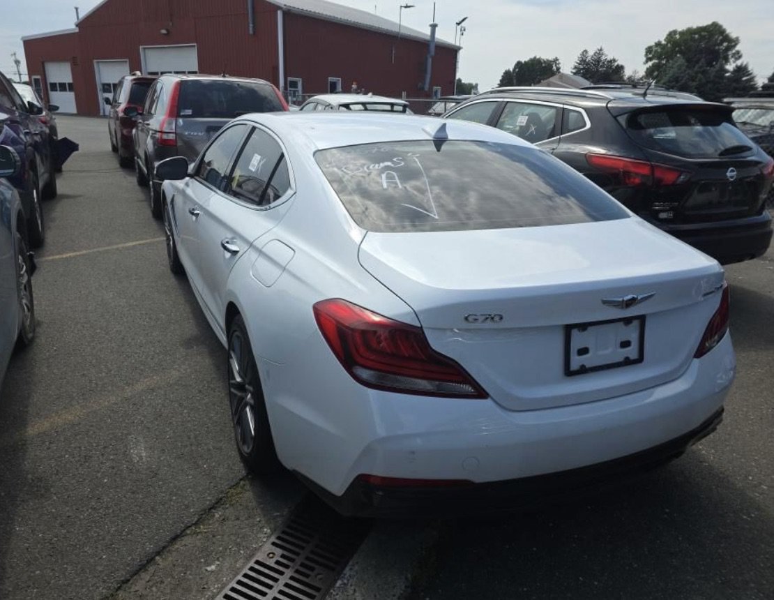 Used 2019 Genesis G70 2.0T Advanced AWD/4WD image 5
