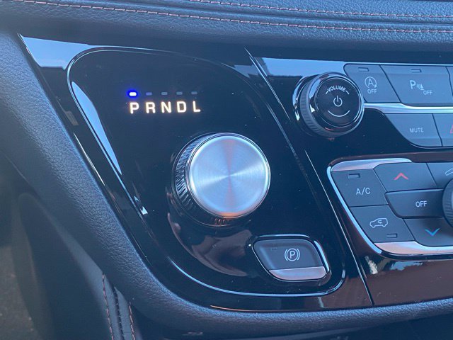 New 2026 Chrysler Pacifica Pinnacle AWD/4WD image 24