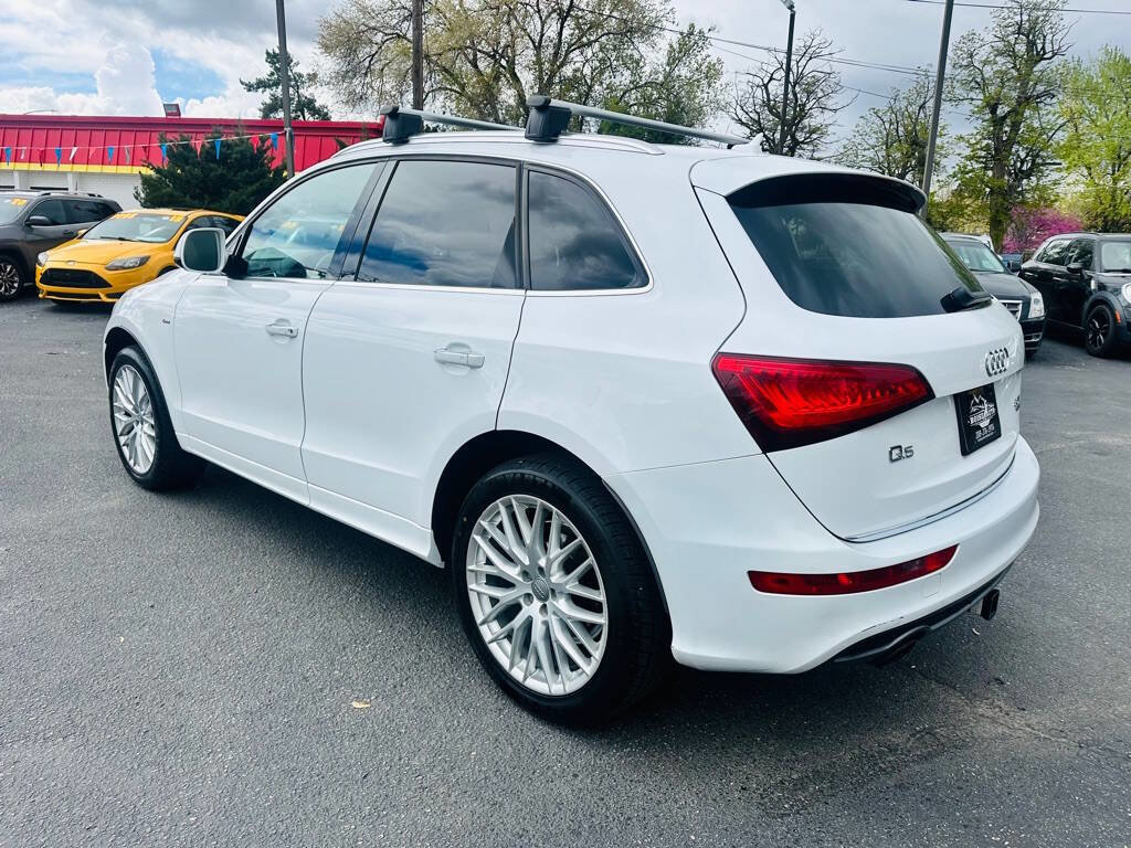 Used 2017 Audi Q5 2.0T Premium Plus w/ Technology Package AWD/4WD image 5