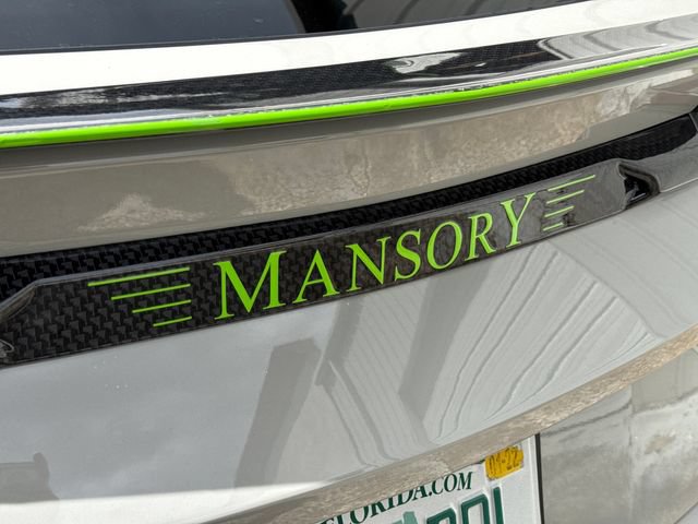 Used 2019 Lamborghini Urus AWD/4WD image 7