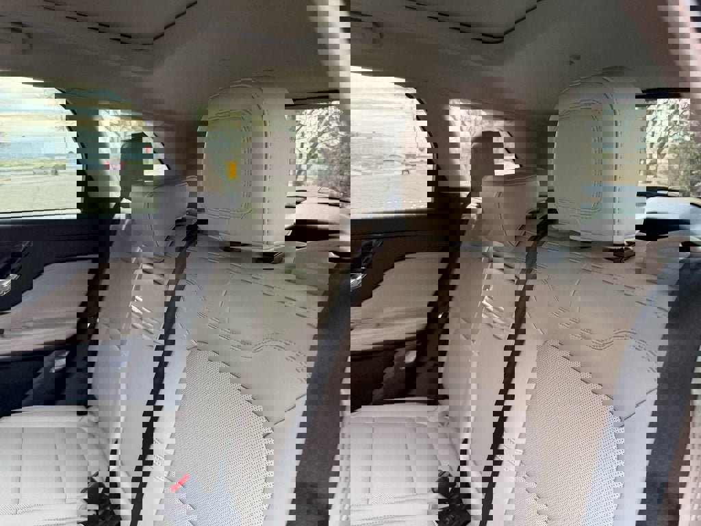 New 2026 Lincoln Corsair Premiere image 14