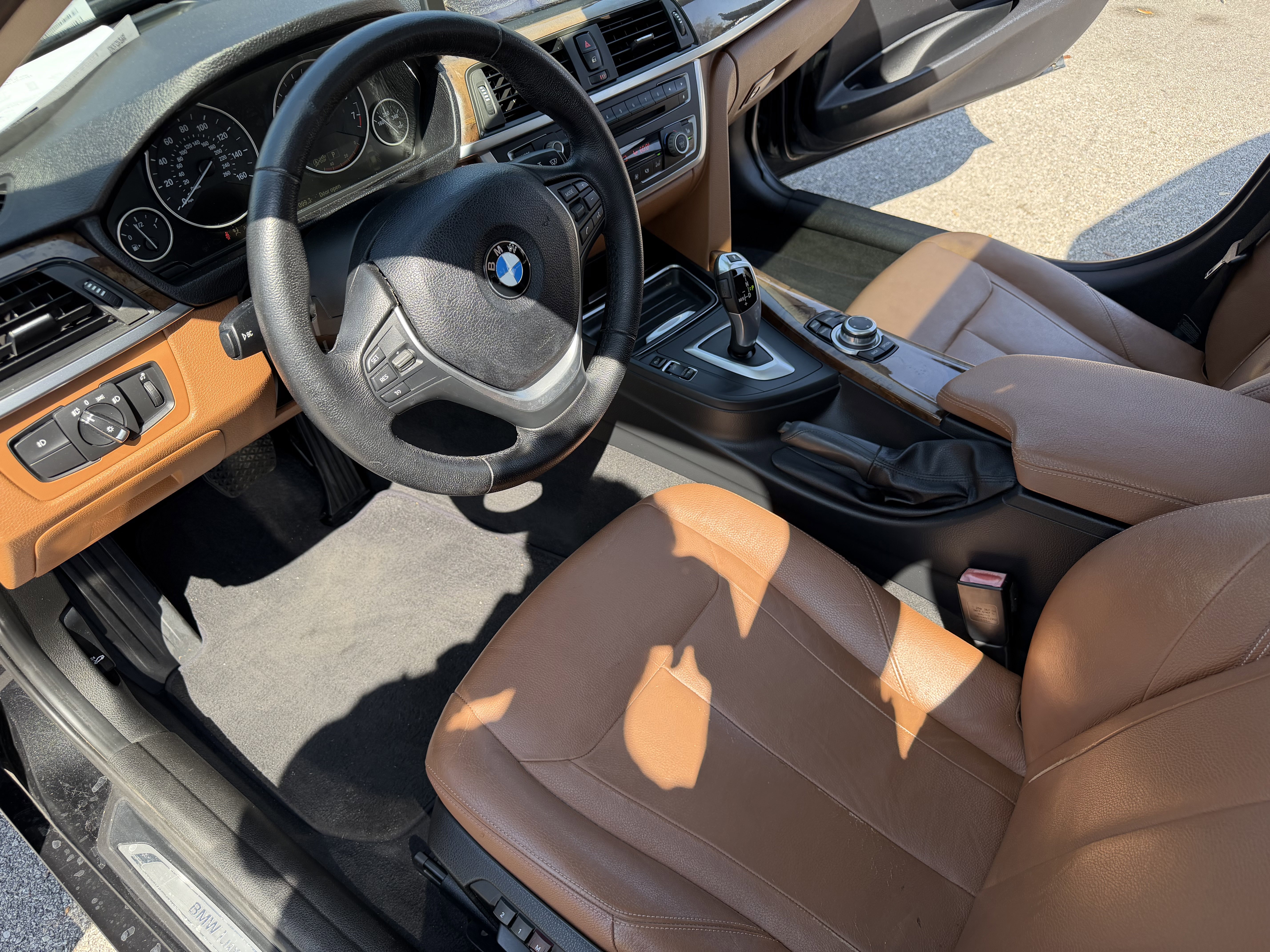 Used 2013 BMW 328i 4dr Sdn 328i RWD South Africa image 30