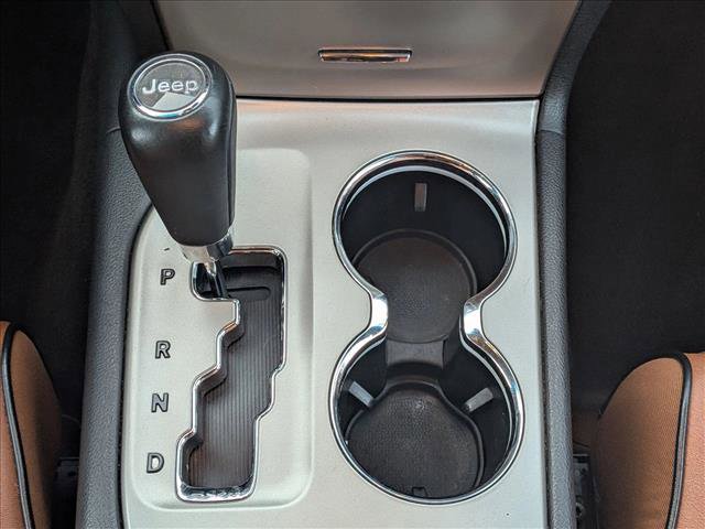 Used 2011 Jeep Grand Cherokee Overland Summit image 12