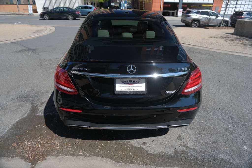 Used 2017 Mercedes-Benz E 43 AMG 4MATIC Sedan image 8