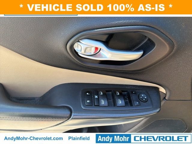 Used 2016 Jeep Cherokee Sport image 11