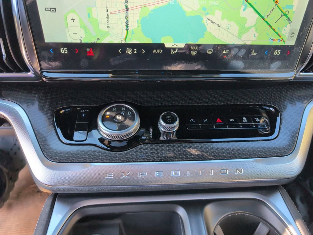 New 2026 Ford Expedition Platinum w/ Stealth Appearance Package image 27