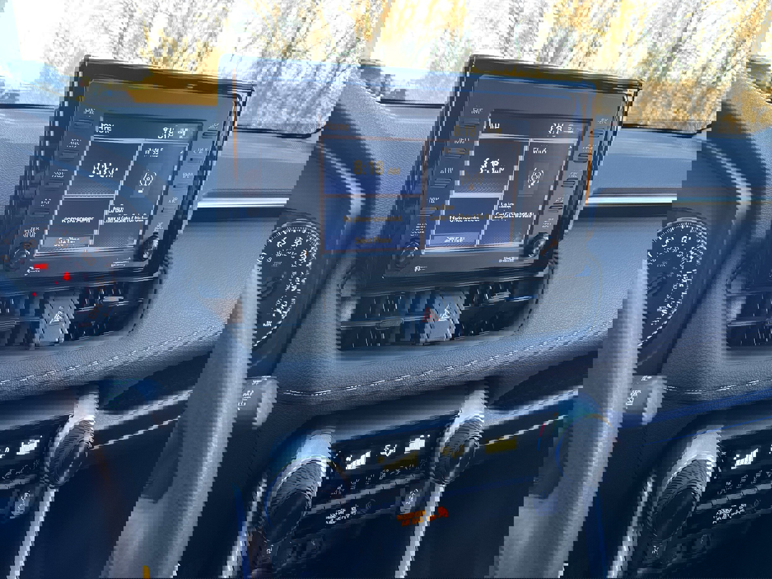 Used 2020 Toyota RAV4 LE image 14