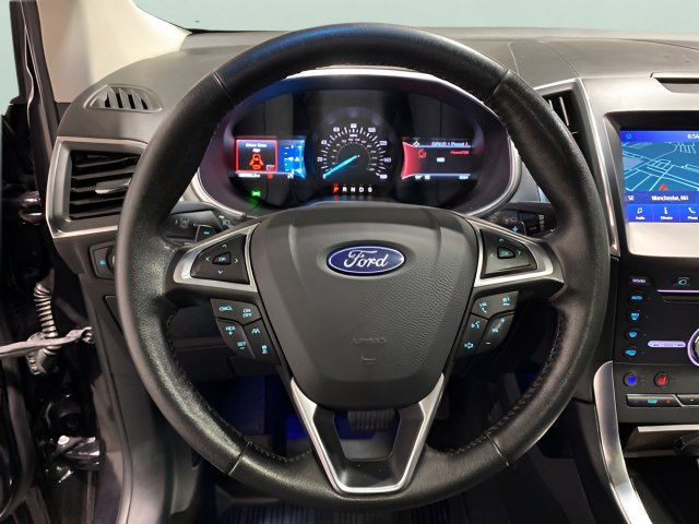 Used 2019 Ford Edge Titanium w/ Equipment Group 301A AWD/4WD image 13