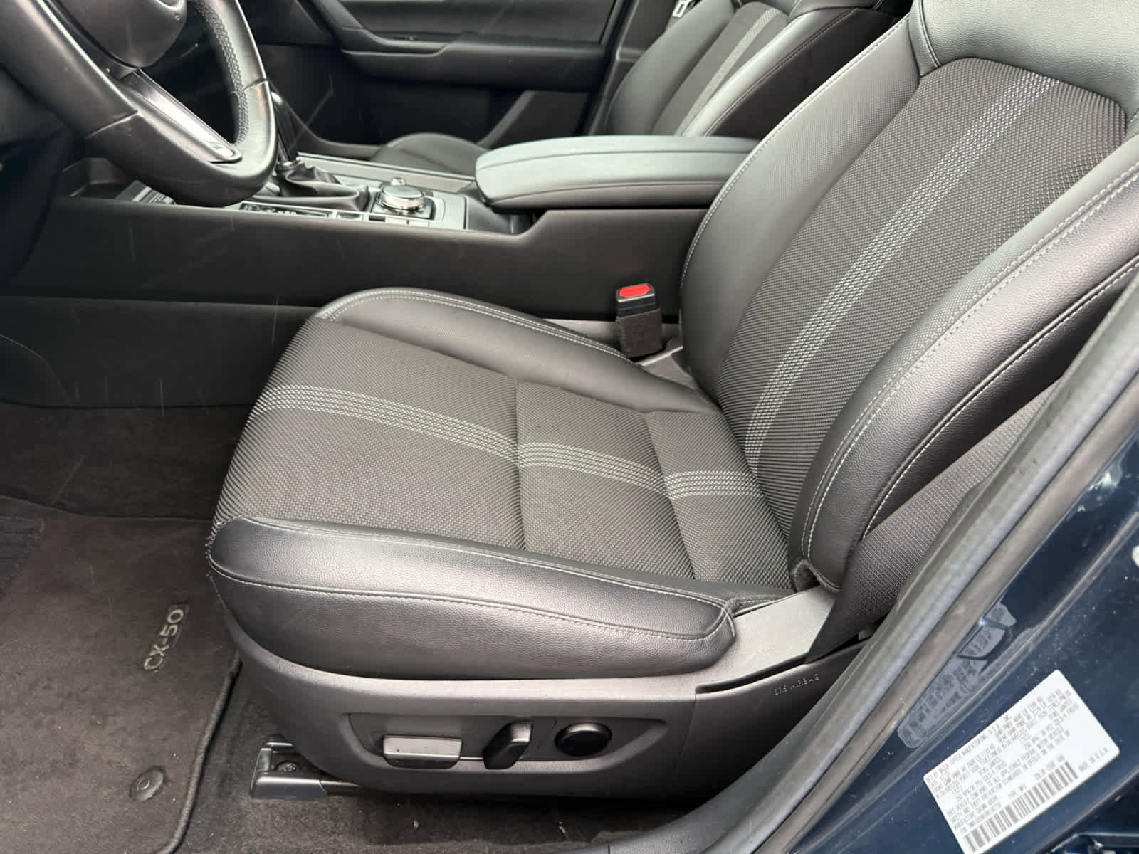 Used 2024 MAZDA CX-50 AWD 2.5 S w/ Preferred Package image 4
