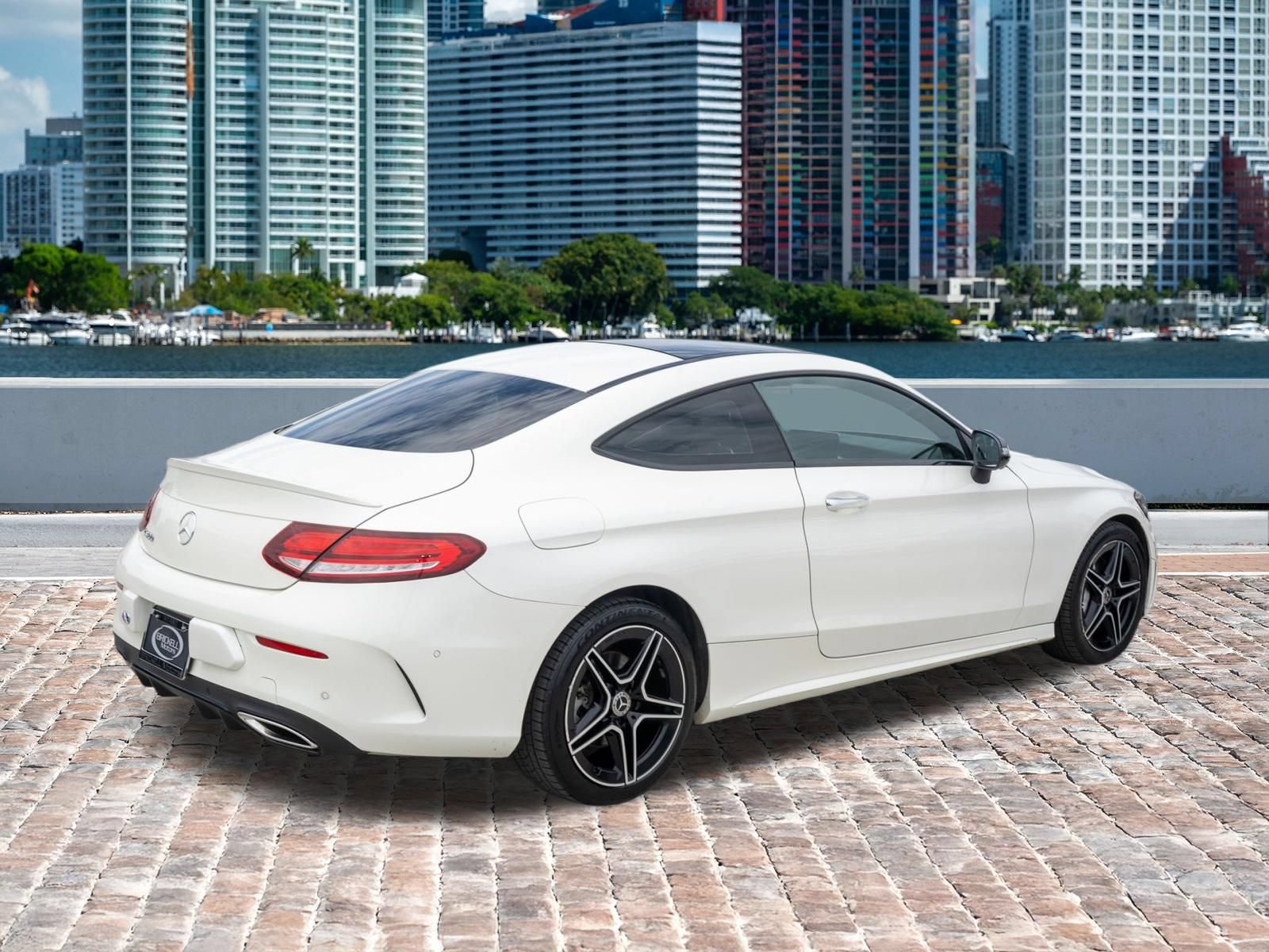 Used 2022 Mercedes-Benz C 300 Coupe w/ AMG Line image 5