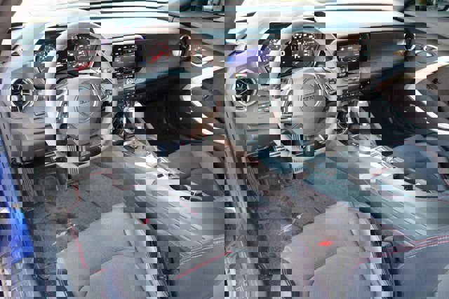 Used 2021 Chevrolet Camaro ZL1 image 5