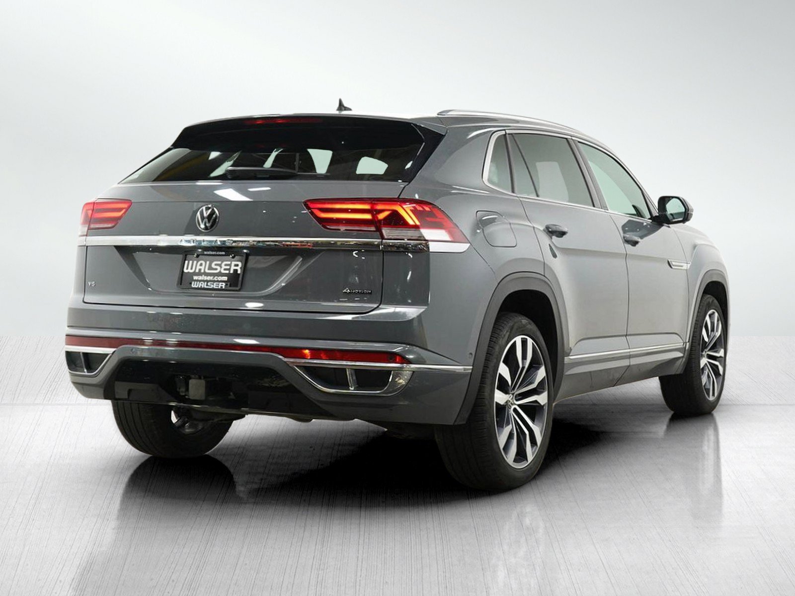 Used 2023 Volkswagen Atlas Cross Sport SEL Premium R-Line AWD/4WD image 6