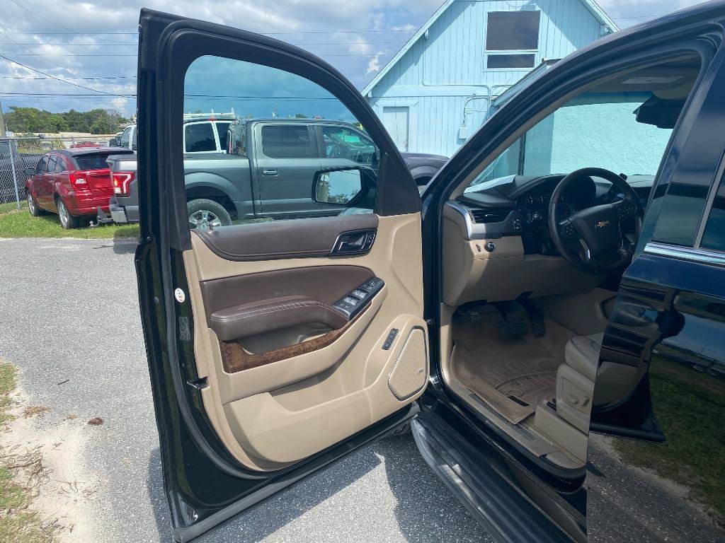 Used 2019 Chevrolet Tahoe LT RWD image 13