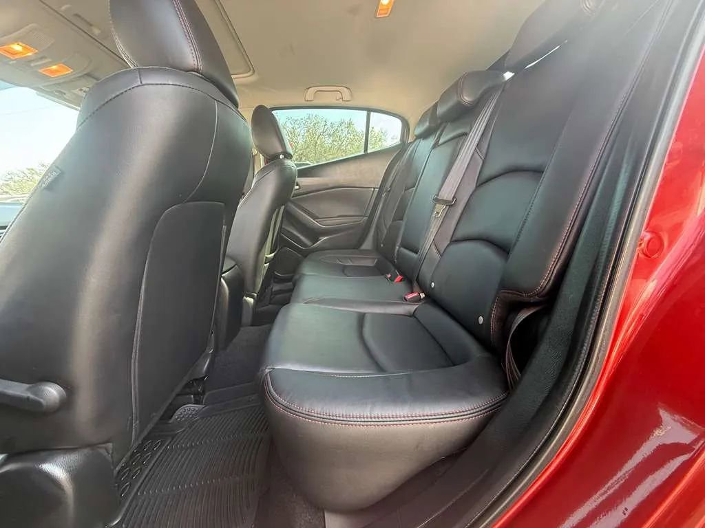 Used 2015 MAZDA MAZDA3 i Grand Touring image 19