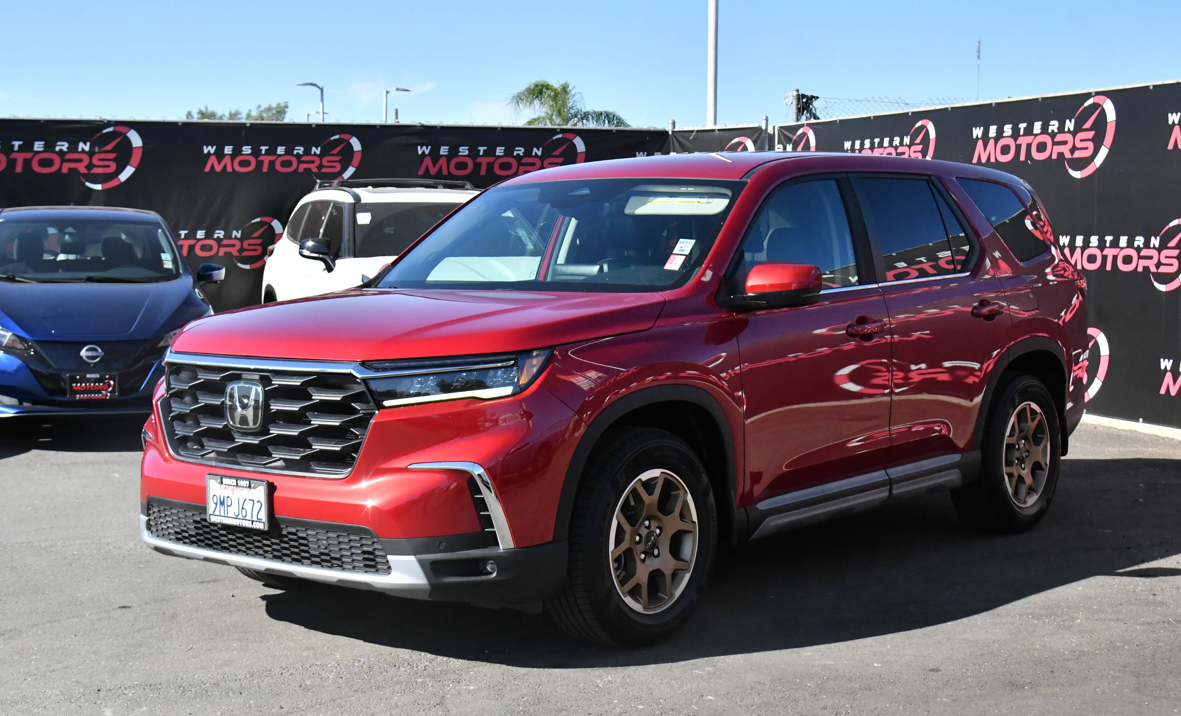 Used 2024 Honda Pilot EX-L image 3